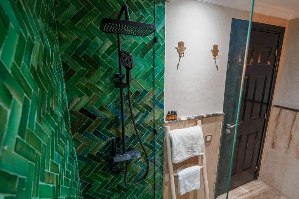 Апартаменты Darsublime Au Coeur De Marrakech Jacuzzi Prive Марракеш Экстерьер фото
